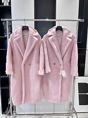 Colestore Max Mara Taddy Fur Long Coat Light Pink - 1