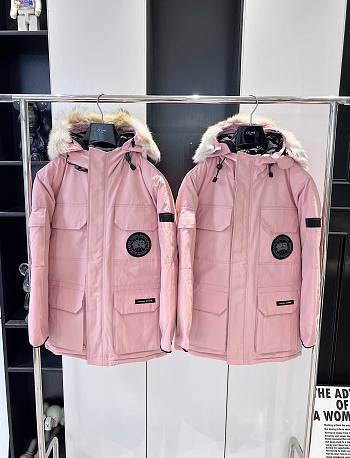 Colestore Canada Goose Pink Puffted And Fur Winter Coat 