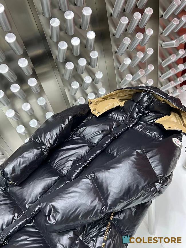 Colestore Moncler Parana Hooded Quilted Puffer Jacket Reversable Black And Beige  - 1