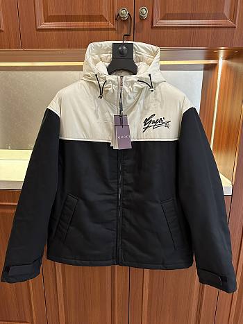 Colestore Gucci Puffer Coat Black And White