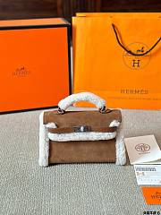 Colestore Hermes Kelly Desordre Beige Suede With White Fur 22 x 15 cm - 2