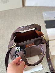 Colestore Coach Lana Chocolate Suede 26 x 20 cm - 2