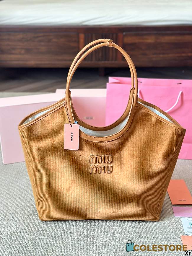 Colestore Miu Miu Ivy Bag Women Brown 38 x 30 cm  - 1