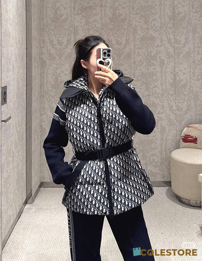 Colestore DiorAlps Belted Puffer Sleeveless Jacket White - 1