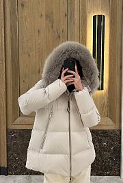 Colestore Moncler Women's Laichefur Jacket White - 1