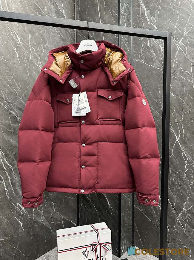 Colestore Moncler Fornas Hooded Short Down Jacket Rouge - 1