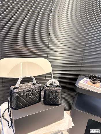 Colestore Chanel Mini Bucket Black 10 x 9,5 cm