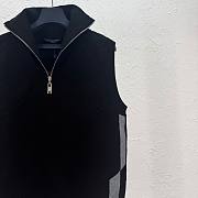 Colestore Louis Vuitton Men Gile Black  - 3