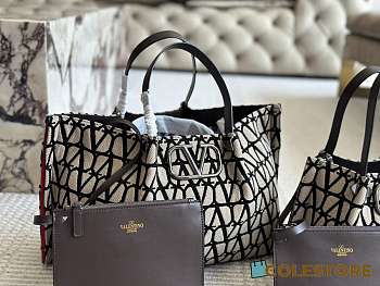Valentino White And Black Bag 38 x 25 cm