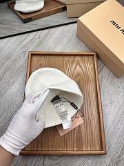 Colestore Miu Miu Beanie White  - 5