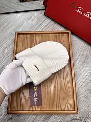Colestore Loro Piana Beanie White  - 6