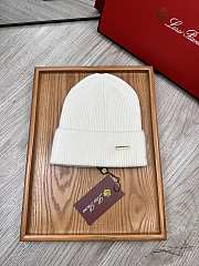 Colestore Loro Piana Beanie White  - 3