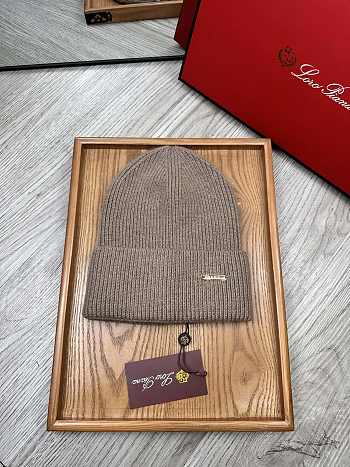 Colestore Loro Piana Beanie Brown