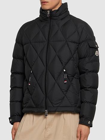 Colestore Moncler Down Jacket Full Black 
