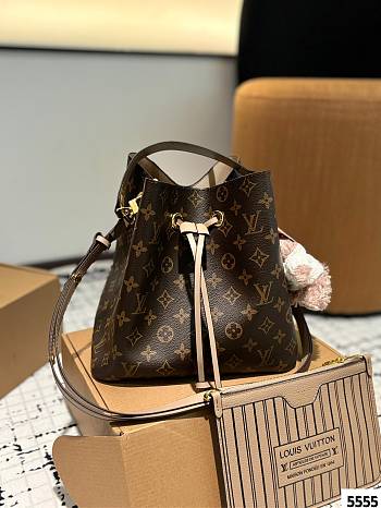 Colestore Louis Vuitton NoeNoe BB Bag Beige 26 x 24 cm