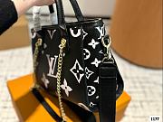 Colestore Louis Vuitton Onthego OM Monogram Empreinte Black 26 cm - 5