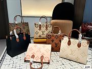 Colestore Louis Vuitton Onthego PM Monogram/Monogram Reverse Pink 35 cm - 2