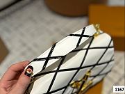 Colestore Louis Vuitton Twist White 22 x 13 cm - 5