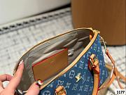 Colestore Louis Vuitton On The Go Denim 33 x 20 cm - 4