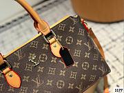Colestore Louis Vuitton On The Go Monogram Brown 33 x 20 cm  - 2