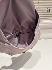 Colestore Lululemon Curved Crossbody Bag Grey 28 x 21 cm - 4