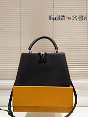 Colestore Louis Vuitton Capucines Full Black 33 x 19 cm - 1