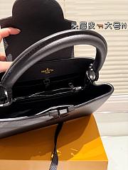 Colestore Louis Vuitton Capucines Full Black 33 x 19 cm - 5