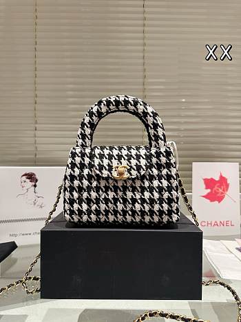 Colestore Chanel Kelly Tweed Black And White 20 x 14 cm