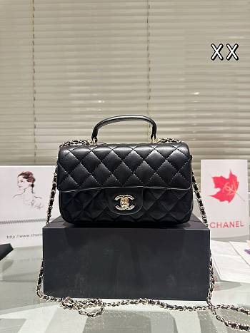 Colestore Chanel Flap Bag Black 21 x 12 cm