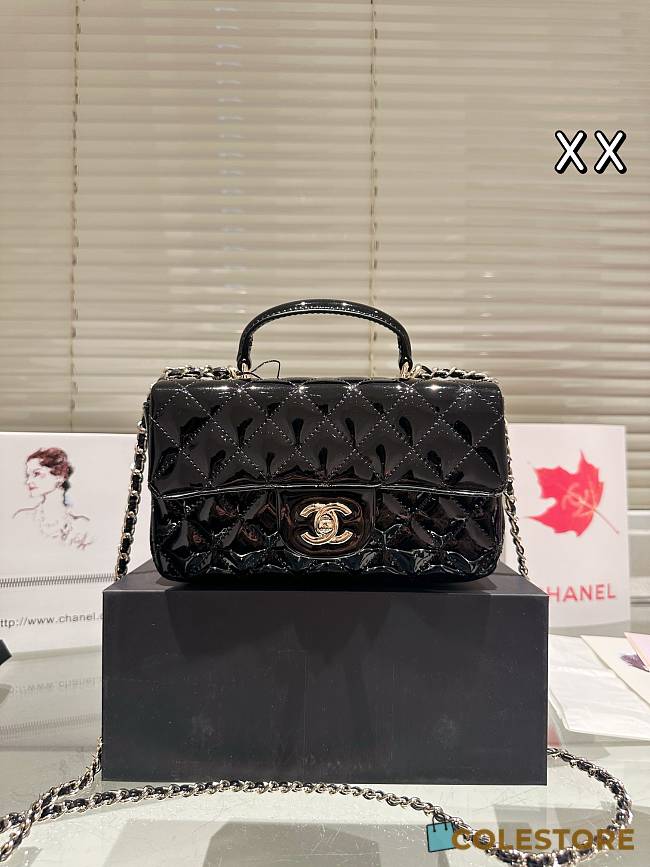 Colestore Chanel Flap Bag Shiny Leather Black 21 x 12 cm - 1