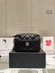 Colestore Chanel Mini Camera Case Shiny Lambskin & Gold-Tone Metal Black 18 x 12 cm - 1