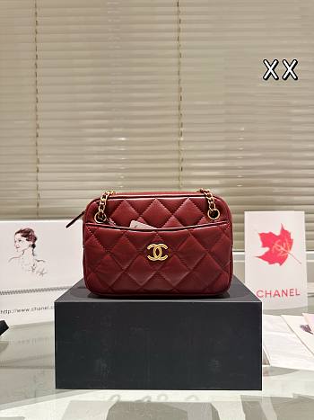 Colestore Chanel Mini Camera Case Shiny Lambskin & Gold-Tone Metal Rouge 18 x 12 cm