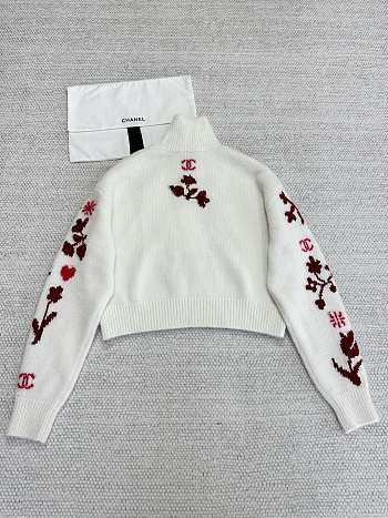 Colestore Chanel Coco Sweater White 