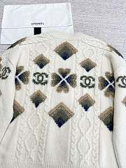 Colestore Chanel CC Logo Sweater White  - 3