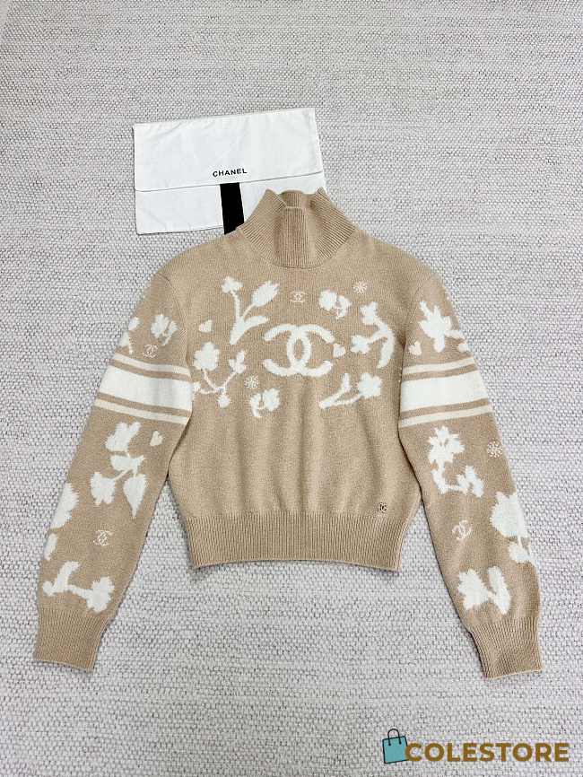 Colestore Chanel Brown Sweater C Logo  - 1