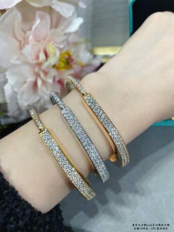 Colestore Tiffany Lock Bracelet With Diamonds In Gold/ Silver 