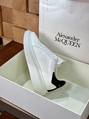 Colestore Alexander McQueen sneakers White Black  - 4