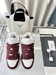 Colestore Hogan Logo Embroidered Low-top Chamallow Sneakers White Burgundy  - 1