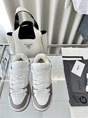 Colestore Hogan Logo Embroidered Low-top Chamallow Sneakers White Grey 02  - 1