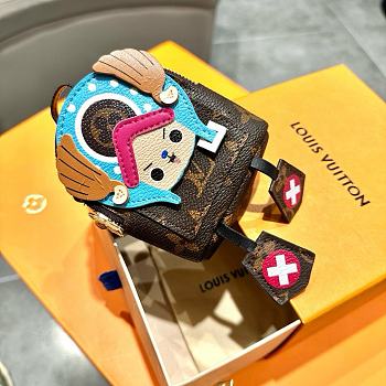 Colestore Louis Vuitton x One Piece Chopper Key Ring 