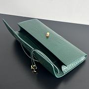 Colestore Bottega Veneta Women Long Clutch Crocodile Leather With Handle  Emerald Green 31x13x3 cm - 4