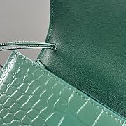 Colestore Bottega Veneta Women Long Clutch Crocodile Leather With Handle  Emerald Green 31x13x3 cm - 2