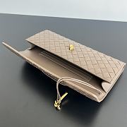 Colestore Bottega Veneta Women Long Clutch Andiamo With Handle Dove 31x13x3 cm - 3