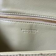 Colestore Bottega Veneta Women Long Clutch Andiamo With Handle Baby Green 31x13x3 cm - 2