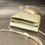 Colestore Bottega Veneta Crossbody Bag Baby Yellow 19x15x6 cm - 6