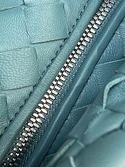 Colestore Bottega Veneta Jodie Hobo Bag Coral Blue Leather 27x9x23 cm - 2