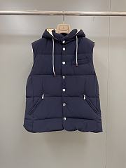 Colestorer Brunello Cucinelli hooded feather-down padded gilet Black - 2