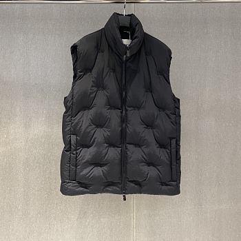 Colestore Burberry Quilted Vest in Black