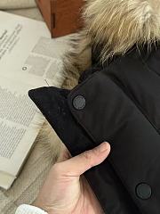Colestore MLB Basic Big Logo Hood Fur Mid Padded Parka New York Yankees Black  - 5