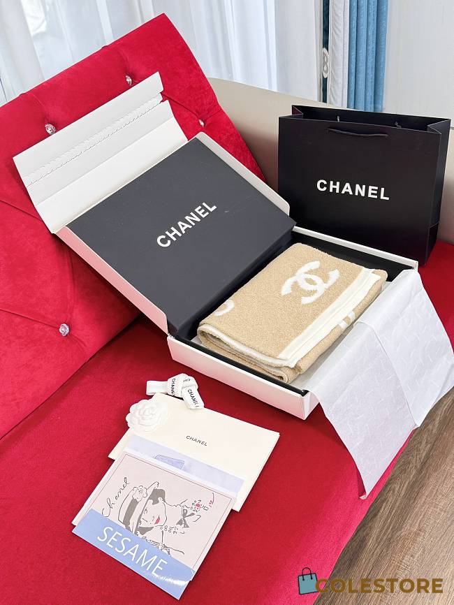 Colestore Chanel Scarf Beige 30 x 180 cm - 1
